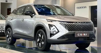 Tháng thứ hai mở bán, Omoda C5 hybrid vẫn được giảm giá hàng chục triệu