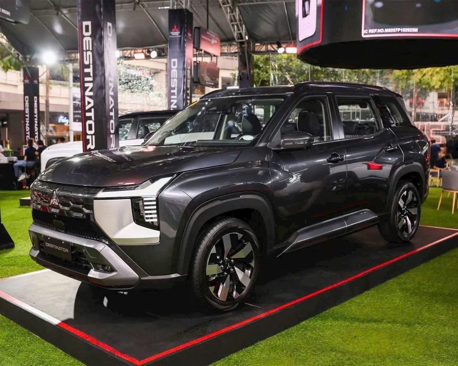 Thị trường ô tô 'nóng' trước tháng Ngâu: Có xe SUV giảm hơn 350 triệu Thị trường ô tô 'nóng' trước tháng Ngâu: Có xe SUV giảm hơn 350 triệu