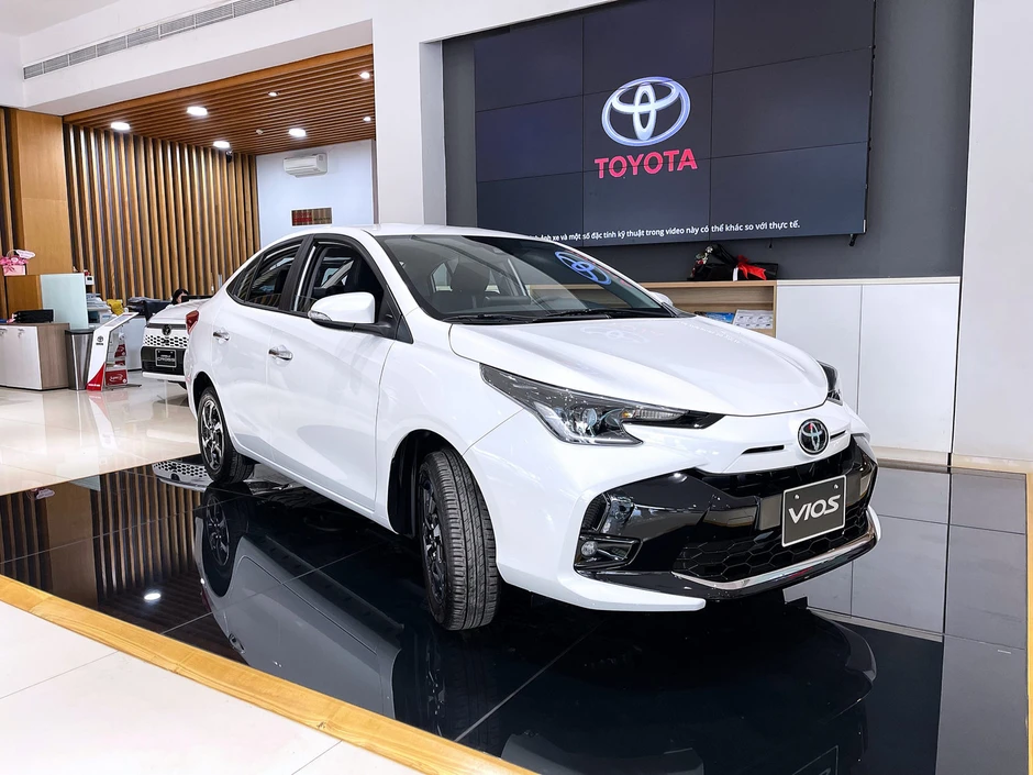 Thị trường ô tô 'nóng' trước tháng Ngâu: Có xe SUV giảm hơn 350 triệu Thị trường ô tô 'nóng' trước tháng Ngâu: Có xe SUV giảm hơn 350 triệu