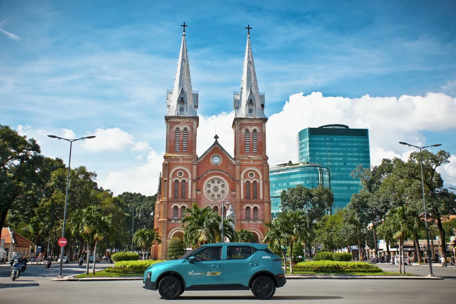 Thuê xe, nhận xe công ty hay mua phương tiện: Ba cách bước vào nghề cầm lái Thuê xe, nhận xe công ty hay mua phương tiện: Ba cách bước vào nghề cầm lái