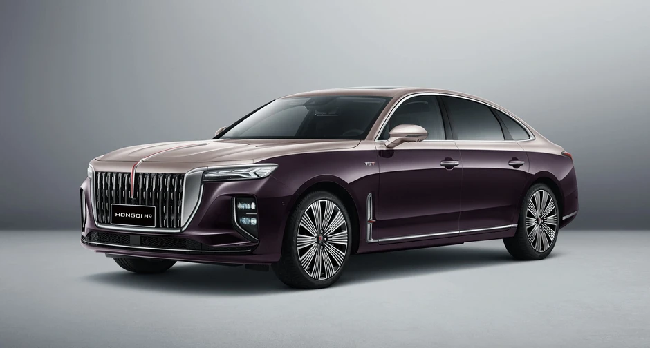Thương hiệu cung cấp limousine cho Tổng thống Nga Putin ra mắt xe sang Thương hiệu cung cấp limousine cho Tổng thống Nga Putin ra mắt xe sang