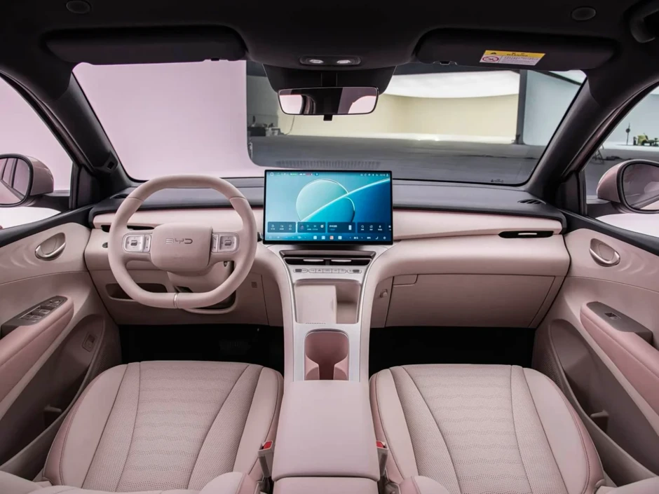 'Tiểu' BYD Dolphin thế hệ mới chơi lớn: Chuyển sang cầu sau, treo độc lập đa liên kết, thêm cốp trước tiện dụng 'Tiểu' BYD Dolphin thế hệ mới chơi lớn: Chuyển sang cầu sau, treo độc lập đa liên kết, thêm cốp trước tiện dụng