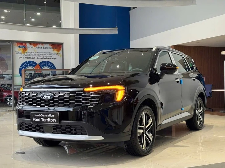 Tin tức giá xe: Ford Territory giảm giá niêm yết hàng chục triệu, nay rẻ hơn Mazda CX-5 Tin tức giá xe: Ford Territory giảm giá niêm yết hàng chục triệu, nay rẻ hơn Mazda CX-5