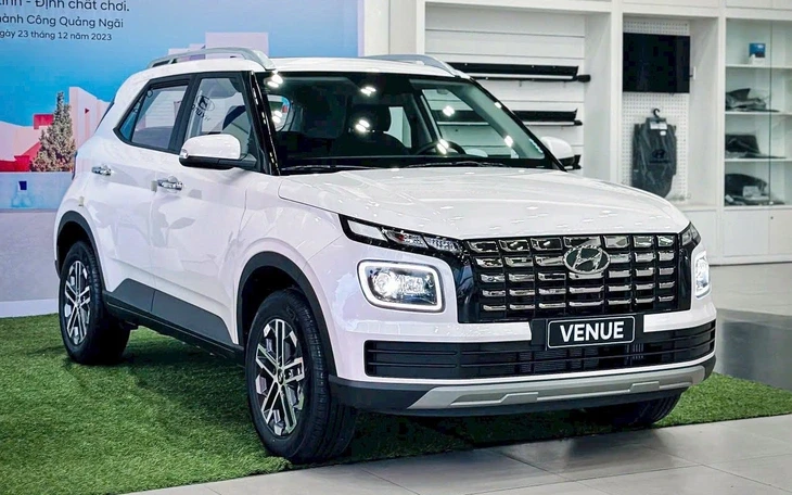 Tin tức giá xe: Hàng loạt SUV cỡ nhỏ giảm giá hàng chục triệu, tiệm cận xe gầm thấp Tin tức giá xe: Hàng loạt SUV cỡ nhỏ giảm giá hàng chục triệu, tiệm cận xe gầm thấp