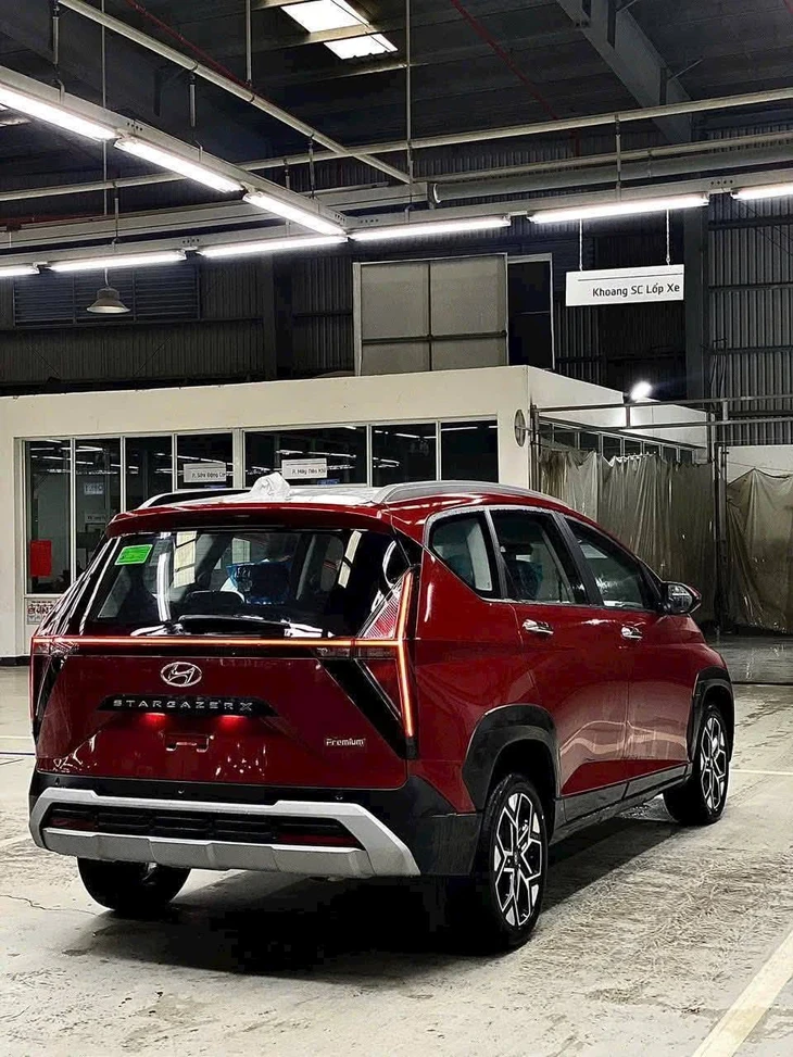 Tin tức giá xe: Hàng loạt xe MPV giảm giá, có mẫu hạ cả trăm triệu Tin tức giá xe: Hàng loạt xe MPV giảm giá, có mẫu hạ cả trăm triệu