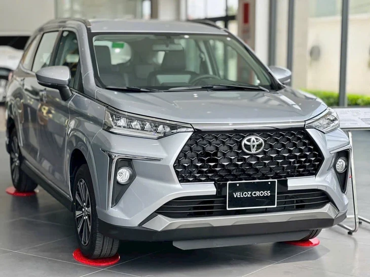 Tin tức giá xe: Hàng loạt xe MPV giảm giá, có mẫu hạ cả trăm triệu Tin tức giá xe: Hàng loạt xe MPV giảm giá, có mẫu hạ cả trăm triệu