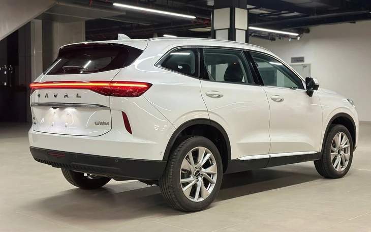 Tin tức giá xe: Haval H6 giảm kỷ lục gần 160 triệu, xe hybrid đấu CR-V nhưng giá thấp hơn cả HR-V Tin tức giá xe: Haval H6 giảm kỷ lục gần 160 triệu, xe hybrid đấu CR-V nhưng giá thấp hơn cả HR-V