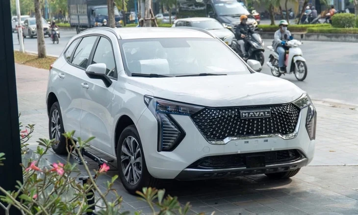 Tin tức giá xe: Haval Jolion giảm tới 80 triệu, xe hybrid giá thực tế chỉ ngang Xforce chạy xăng