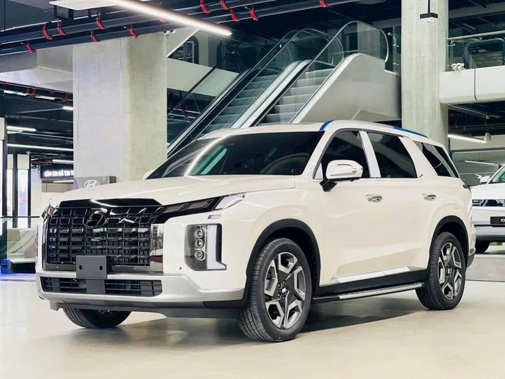 Tin tức giá xe: Hyundai Palisade giảm niêm yết tới 170 triệu đồng Tin tức giá xe: Hyundai Palisade giảm niêm yết tới 170 triệu đồng