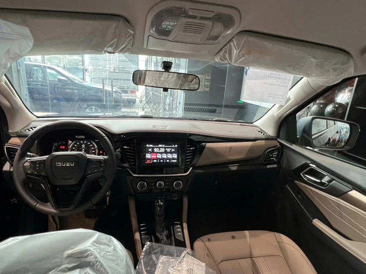 Tin tức giá xe: Isuzu mu-X giảm tới 115 triệu tại đại lý, SUV D nhảy xuống 'đọ giá' Mazda CX-5 Tin tức giá xe: Isuzu mu-X giảm tới 115 triệu tại đại lý, SUV D nhảy xuống 'đọ giá' Mazda CX-5