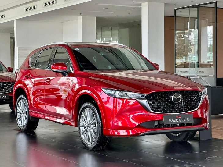 Tin tức giá xe: Mazda CX-5 giảm giá kỷ lục, chỉ còn từ 685 triệu ngang SUV hạng B