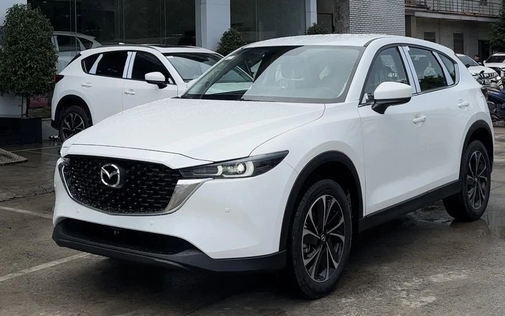 Tin tức giá xe: Mazda CX-5 phá đáy mới, còn từ 681 triệu tại đại lý, đọ giá với cả xe nhóm dưới Tin tức giá xe: Mazda CX-5 phá đáy mới, còn từ 681 triệu tại đại lý, đọ giá với cả xe nhóm dưới