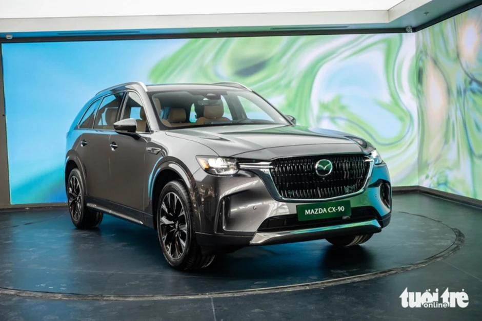 Tin tức giá xe: Mazda CX-90 chốt giá 2,479 tỉ đồng tại Việt Nam, SUV cận sang đấu VW Teramont Tin tức giá xe: Mazda CX-90 chốt giá 2,479 tỉ đồng tại Việt Nam, SUV cận sang đấu VW Teramont