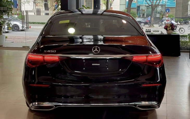 Tin tức giá xe: Mercedes-Benz S-Class giảm giá hơn 1,4 tỉ đồng tại đại lý, tiệm cận phân khúc dưới Tin tức giá xe: Mercedes-Benz S-Class giảm giá hơn 1,4 tỉ đồng tại đại lý, tiệm cận phân khúc dưới