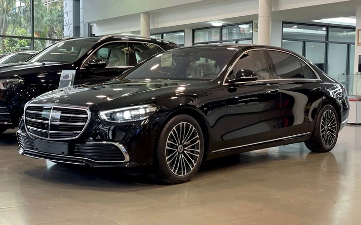 Tin tức giá xe: Mercedes-Benz S-Class giảm giá hơn 1,4 tỉ đồng tại đại lý, tiệm cận phân khúc dưới Tin tức giá xe: Mercedes-Benz S-Class giảm giá hơn 1,4 tỉ đồng tại đại lý, tiệm cận phân khúc dưới