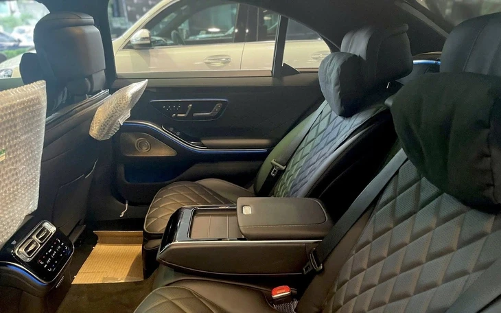 Tin tức giá xe: Mercedes-Benz S-Class giảm giá hơn 1,4 tỉ đồng tại đại lý, tiệm cận phân khúc dưới Tin tức giá xe: Mercedes-Benz S-Class giảm giá hơn 1,4 tỉ đồng tại đại lý, tiệm cận phân khúc dưới