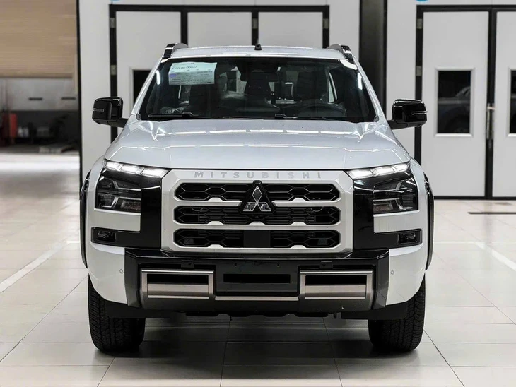 Tin tức giá xe: Mitsubishi Triton giảm giá tới 150 triệu đồng Tin tức giá xe: Mitsubishi Triton giảm giá tới 150 triệu đồng