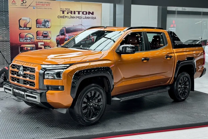 Tin tức giá xe: Mua xe Mitsubishi giảm gần 80 triệu đồng phí lăn bánh Tin tức giá xe: Mua xe Mitsubishi giảm gần 80 triệu đồng phí lăn bánh