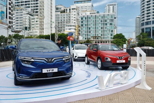 Tin vui lớn cho người mua xe điện VinFast Tin vui lớn cho người mua xe điện VinFast