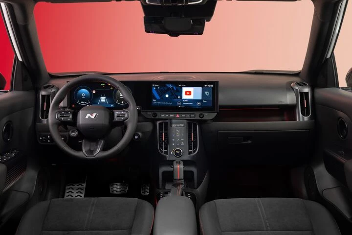 Tin xe 13/10: Huyền thoại xe nhỏ của Smart trở lại, Hyundai và BYD ra mắt xe mới Tin xe 13/10: Huyền thoại xe nhỏ của Smart trở lại, Hyundai và BYD ra mắt xe mới