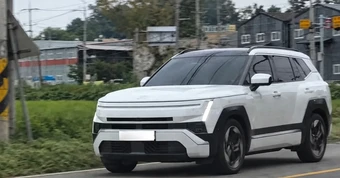 Tin xe 23/8: Hyundai Tucson mới lột xác, Camry 2027 thay đổi nội thất