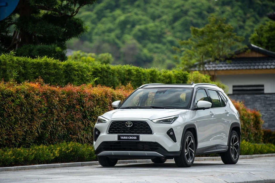 Toyota bán nhiều xe nhất thế giới sau 6 tháng đầu năm. Toyota bán nhiều xe nhất thế giới sau 6 tháng đầu năm.