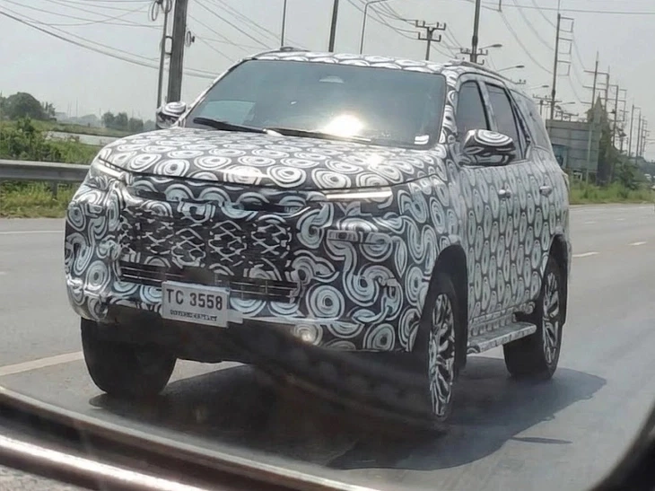Toyota Fortuner đời mới lần đầu có ADAS cấp 2, giá có thể tăng tới cả trăm triệu đồng Toyota Fortuner đời mới lần đầu có ADAS cấp 2, giá có thể tăng tới cả trăm triệu đồng