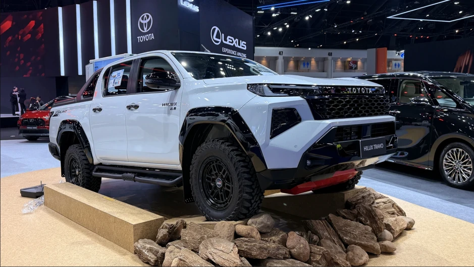 Toyota Hilux Travo-e ra mắt tại Thái Lan, giá quy đổi hơn 1 tỷ đồng Toyota Hilux Travo-e ra mắt tại Thái Lan, giá quy đổi hơn 1 tỷ đồng