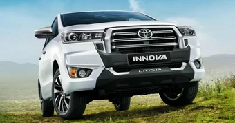 Toyota Innova nâng cấp lần cuối trước khi bị khai tử