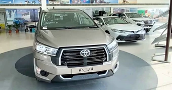 Toyota Innova sắp bị khai tử, thay bằng Innova Cross hybrid giá rẻ, lược bớt nhiều trang bị