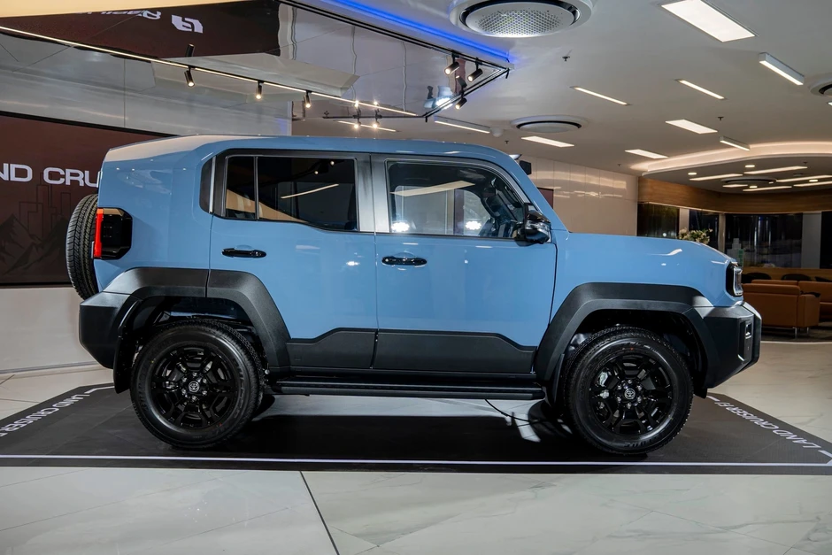 Toyota Land Cruiser FJ giá 39.200 USD tại Thái Lan, về Việt Nam năm nay Toyota Land Cruiser FJ giá 39.200 USD tại Thái Lan, về Việt Nam năm nay
