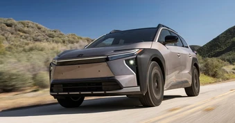 Toyota thắng lớn với mẫu xe điện mới