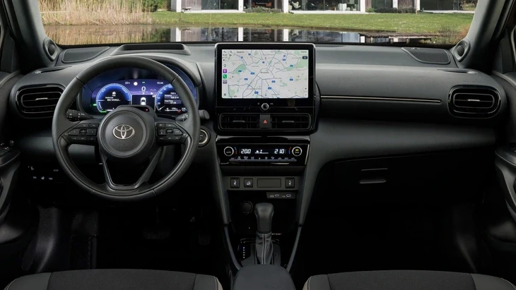 Toyota Yaris Cross 2026 ra mắt: Mặt tiền như Corolla Cross, thêm tính năng an toàn Toyota Yaris Cross 2026 ra mắt: Mặt tiền như Corolla Cross, thêm tính năng an toàn