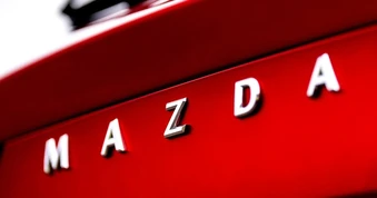 Trì hoãn làm xe điện, Mazda tránh được khoản lỗ cả triệu USD
