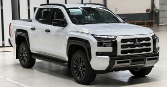 Triton giảm tới 150 triệu đồng tại đại lý, rẻ hơn Ranger và Hilux