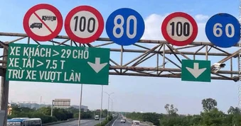 Từ 20/10, CSGT sẽ xử phạt xe 'rùa bò' bám làn trái trên cao tốc Cầu Giẽ - Cao Bồ