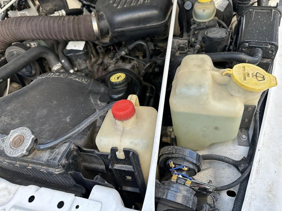 Từng là xe tuần tra, Jeep Wrangler TJ 2001 thành hàng hiếm 850 triệu tại Hà Nội Từng là xe tuần tra, Jeep Wrangler TJ 2001 thành hàng hiếm 850 triệu tại Hà Nội