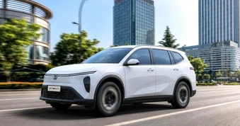 Ưu đãi 67,5 triệu đồng, miễn phí sạc: Bài toán đổi xe dễ hơn với VF MPV 7