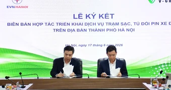 V-Green hợp tác EVNHANOI triển khai 10.000 tủ đổi pin