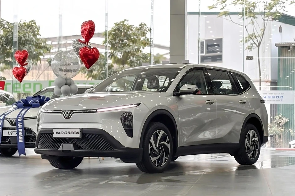 Veloz Cross ghi nhận doanh số kỷ lục nhưng chưa phải mẫu MPV hút khách nhất Veloz Cross ghi nhận doanh số kỷ lục nhưng chưa phải mẫu MPV hút khách nhất