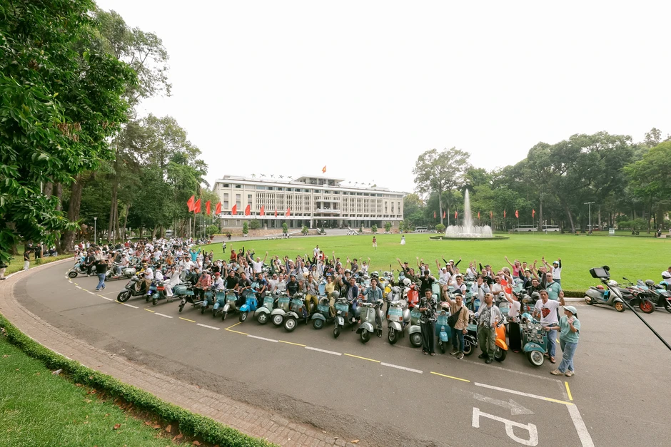 Vespa kỷ niệm 80 năm, ra mắt phiên bản đặc biệt tại Việt Nam Vespa kỷ niệm 80 năm, ra mắt phiên bản đặc biệt tại Việt Nam