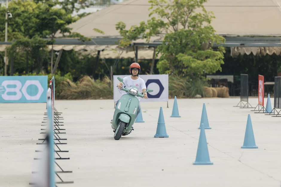 Vespa kỷ niệm 80 năm, ra mắt phiên bản đặc biệt tại Việt Nam Vespa kỷ niệm 80 năm, ra mắt phiên bản đặc biệt tại Việt Nam