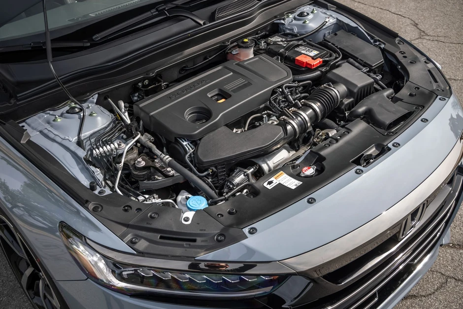 Vì sao động cơ 2.0L trở thành lựa chọn phổ biến của các hãng xe?