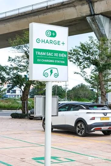 Việt Nam sắp có thêm hàng ngàn trạm sạc xe điện, mở cửa cho mọi hãng Việt Nam sắp có thêm hàng ngàn trạm sạc xe điện, mở cửa cho mọi hãng