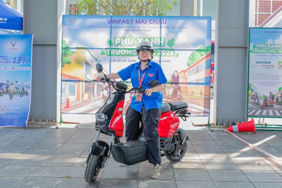 VinFast Amio: Xe máy điện cho học sinh và người nội trợ