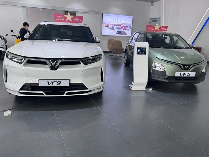 VinFast bán 19.503 ô tô điện trong tháng 5, tiến sát mốc 100.000 xe VinFast bán 19.503 ô tô điện trong tháng 5, tiến sát mốc 100.000 xe