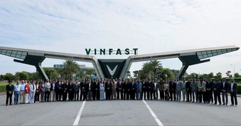 VinFast chuẩn bị mở hơn 50 showroom xe máy điện tại thị trường 1,5 tỷ dân