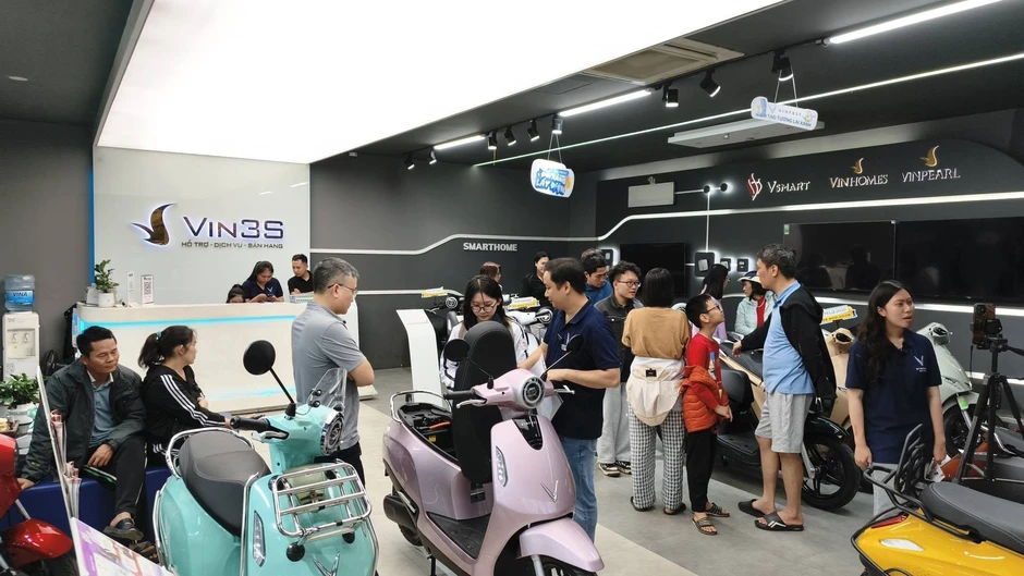 VinFast của Chủ tịch Phạm Nhật Quân Anh lần đầu tiên làm được điều này VinFast của Chủ tịch Phạm Nhật Quân Anh lần đầu tiên làm được điều này