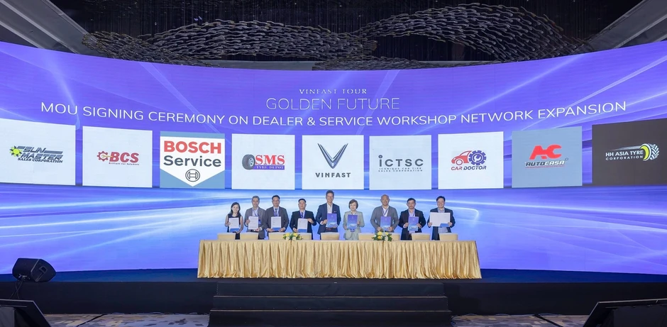 VinFast thúc đẩy chiến lược hậu mãi toàn cầu, mở rộng mạng lưới dịch vụ và đối tác quốc tế VinFast thúc đẩy chiến lược hậu mãi toàn cầu, mở rộng mạng lưới dịch vụ và đối tác quốc tế