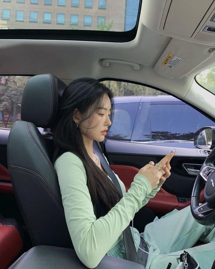 Vợ chồng ở Hà Nội thu nhập 45 triệu mua ô tô 700 triệu: Hơn 1 năm sau phải quay lại đi xe máy vì một lý do Vợ chồng ở Hà Nội thu nhập 45 triệu mua ô tô 700 triệu: Hơn 1 năm sau phải quay lại đi xe máy vì một lý do